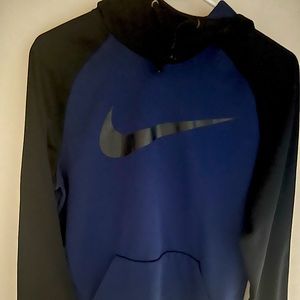 Nike hooded thermal sweatshirt like new